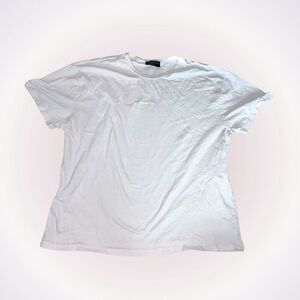 No Boundaries white short sleeve t-shirt | Sz L